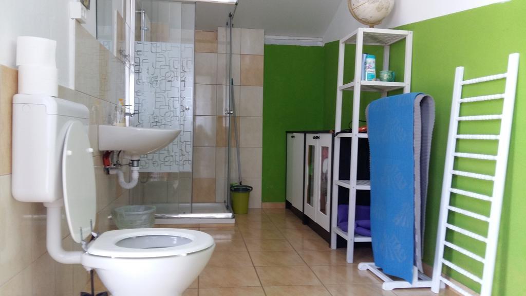 Sunflower Accommodation Λιουμπλιάνα Εξωτερικό φωτογραφία